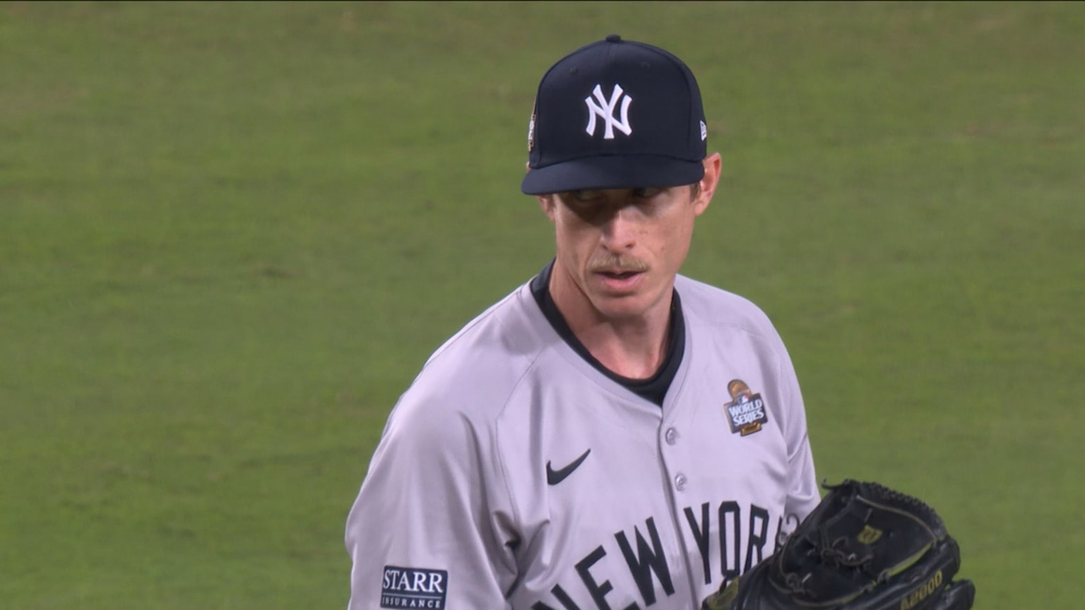 Tim Hill lanza relevo de 1.1 entradas en blanco | 26/10/2024 | Los Yankees  de Nueva York