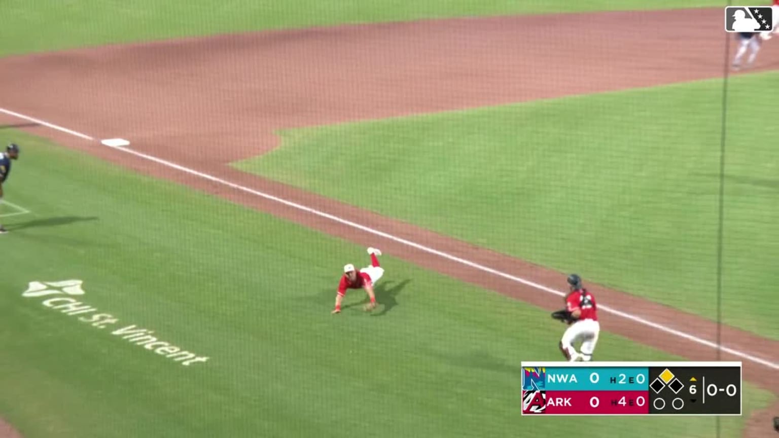 Ben Williamson's spectacular diving catch | 08/23/2024 | Seattle Mariners