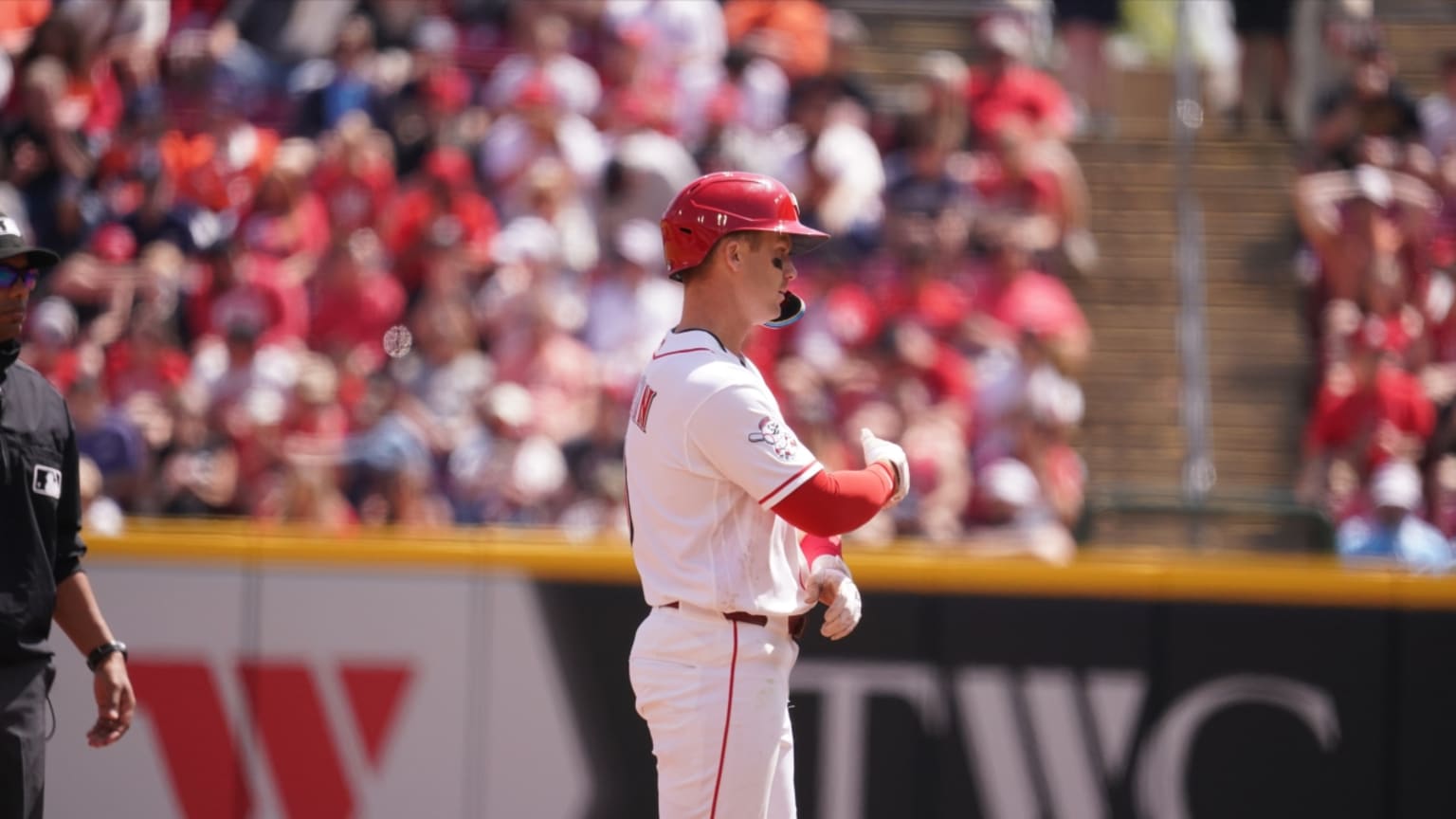 Matt McLain's RBI double | 04/26/2026 | Cincinnati Reds