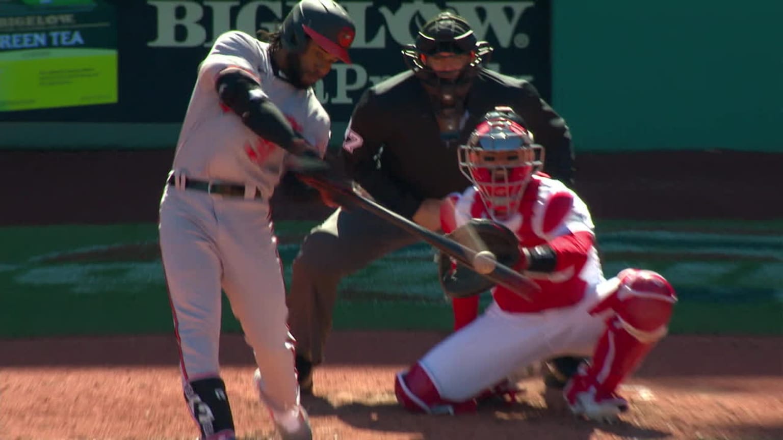 Cedric Mullins' solo homer, 06/22/2023