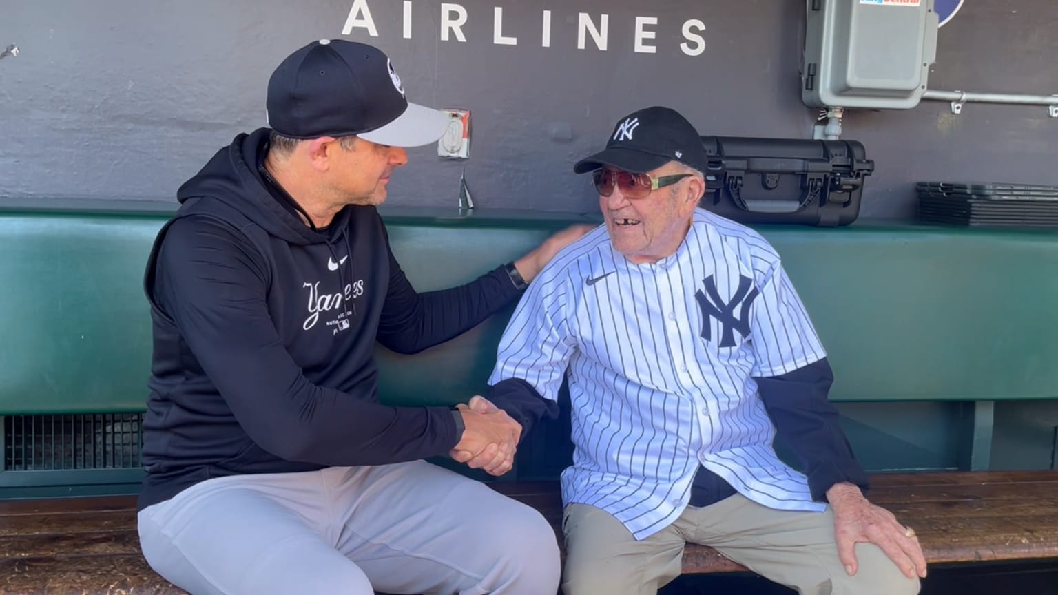 Aaron Boone has a chat with Art Schallock 06/02/2024 New York Yankees