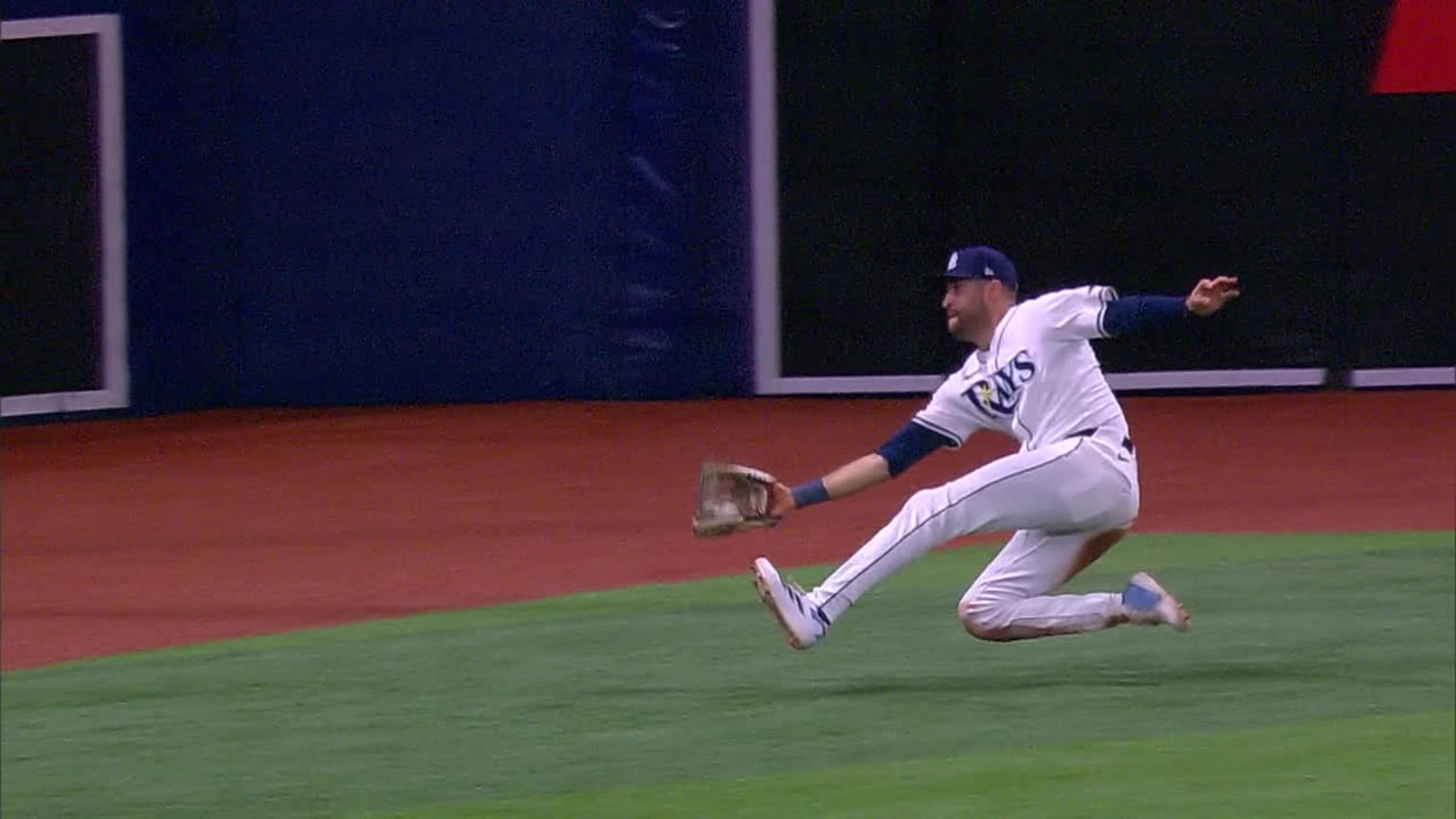 Dylan Carlson's sliding catch | 09/04/2024 | Tampa Bay Rays