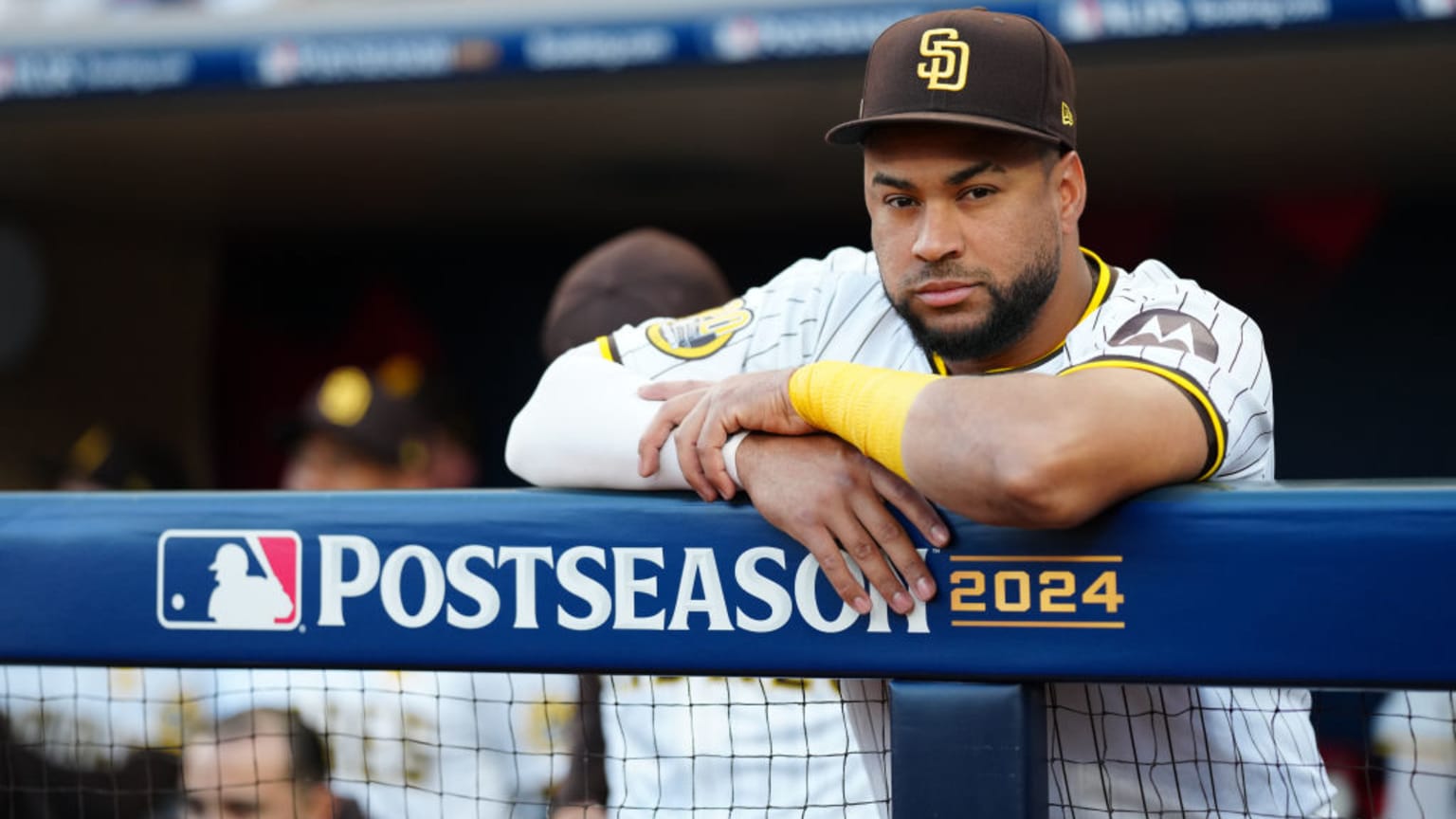 Padres reportedly bring back Elias Díaz