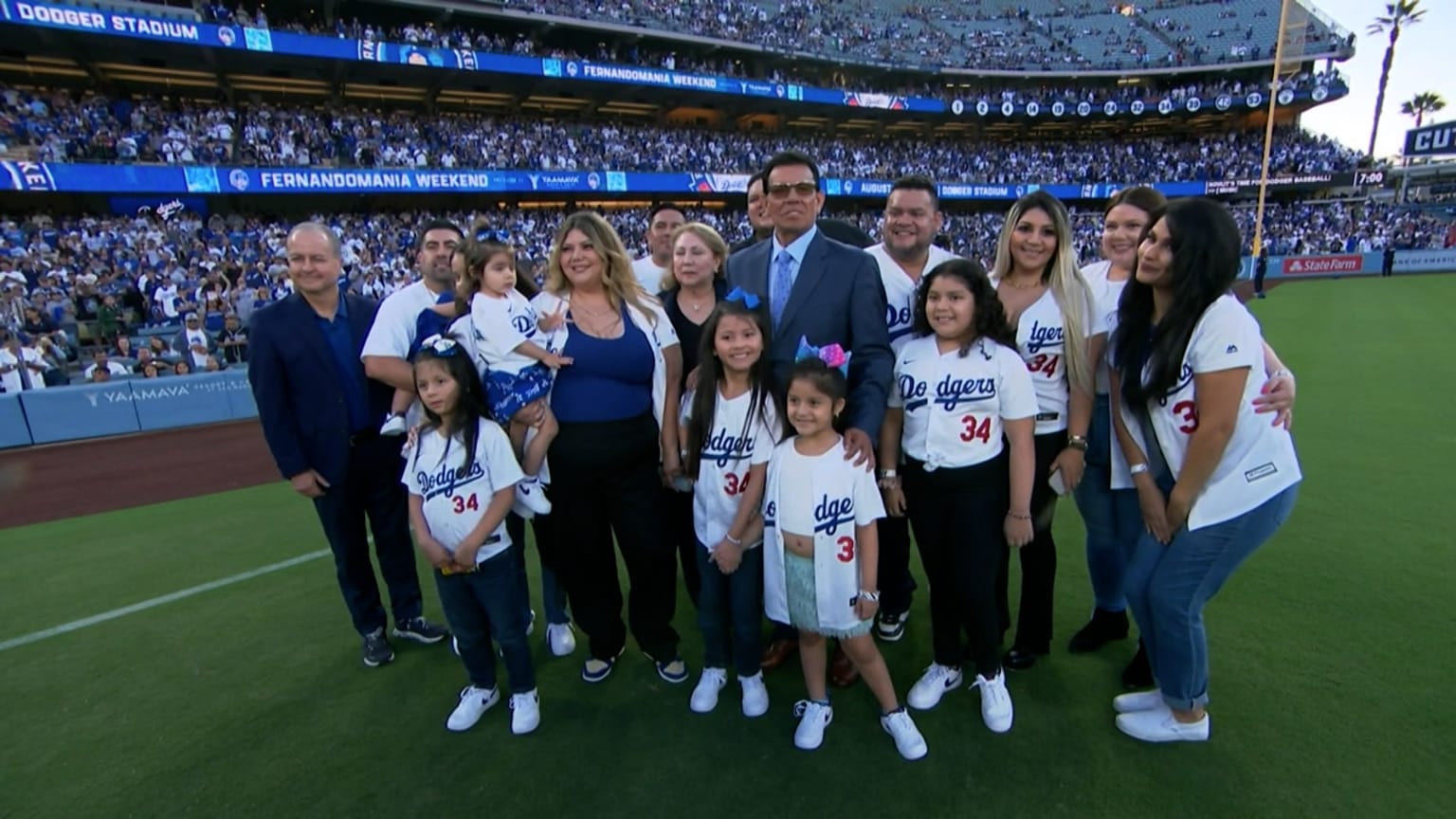 Fernando Valenzuela Number Retired By Los Angeles Dodgers As