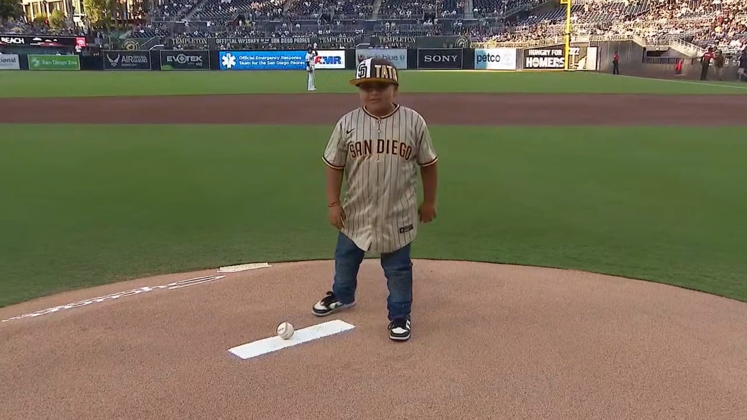 08/17/23 Game Ball Delivery 08/17/2023 San Diego Padres