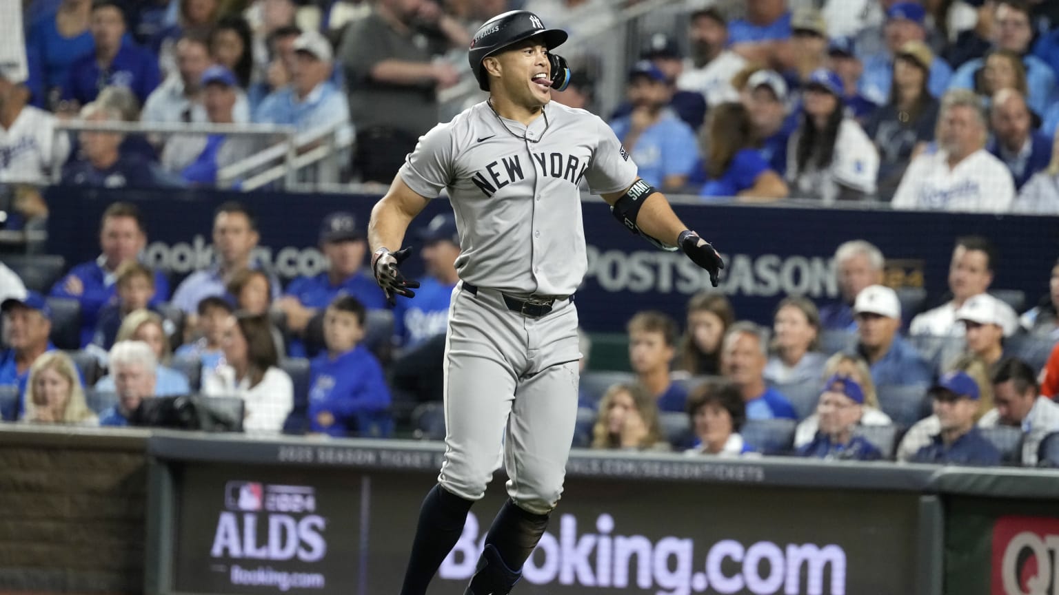 Mlb Gameday: Twins 2, Yankees 6 Final Score (08/11/2025): Yankees' Victory: A Thrilling Recap! - uqvujzj