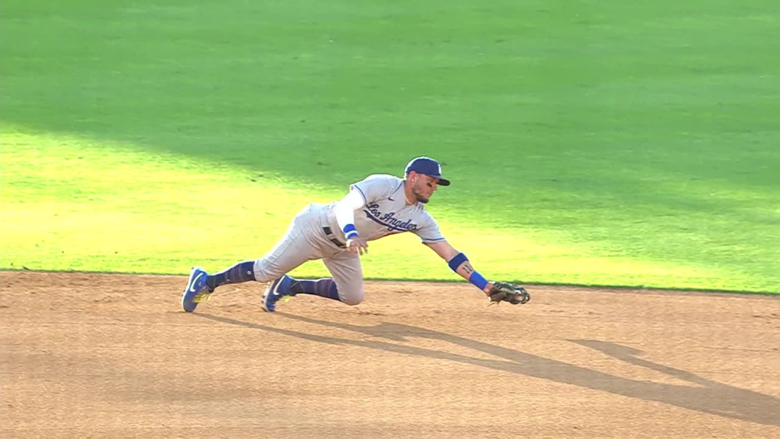 Miguel Rojas' diving play, 09/19/2023