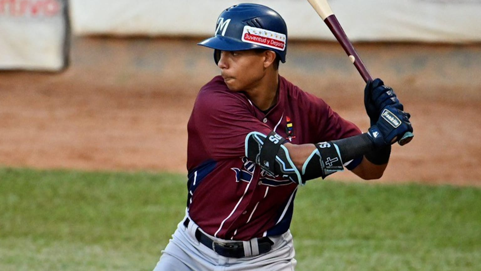 Top Int'l Prospects: Andrew Salas, SS/OF