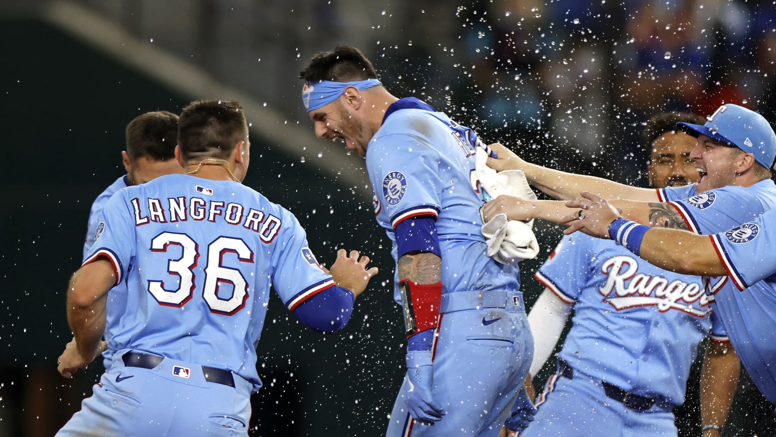 Jonah Heim's walk-off single | 04/06/2025 | Texas Rangers