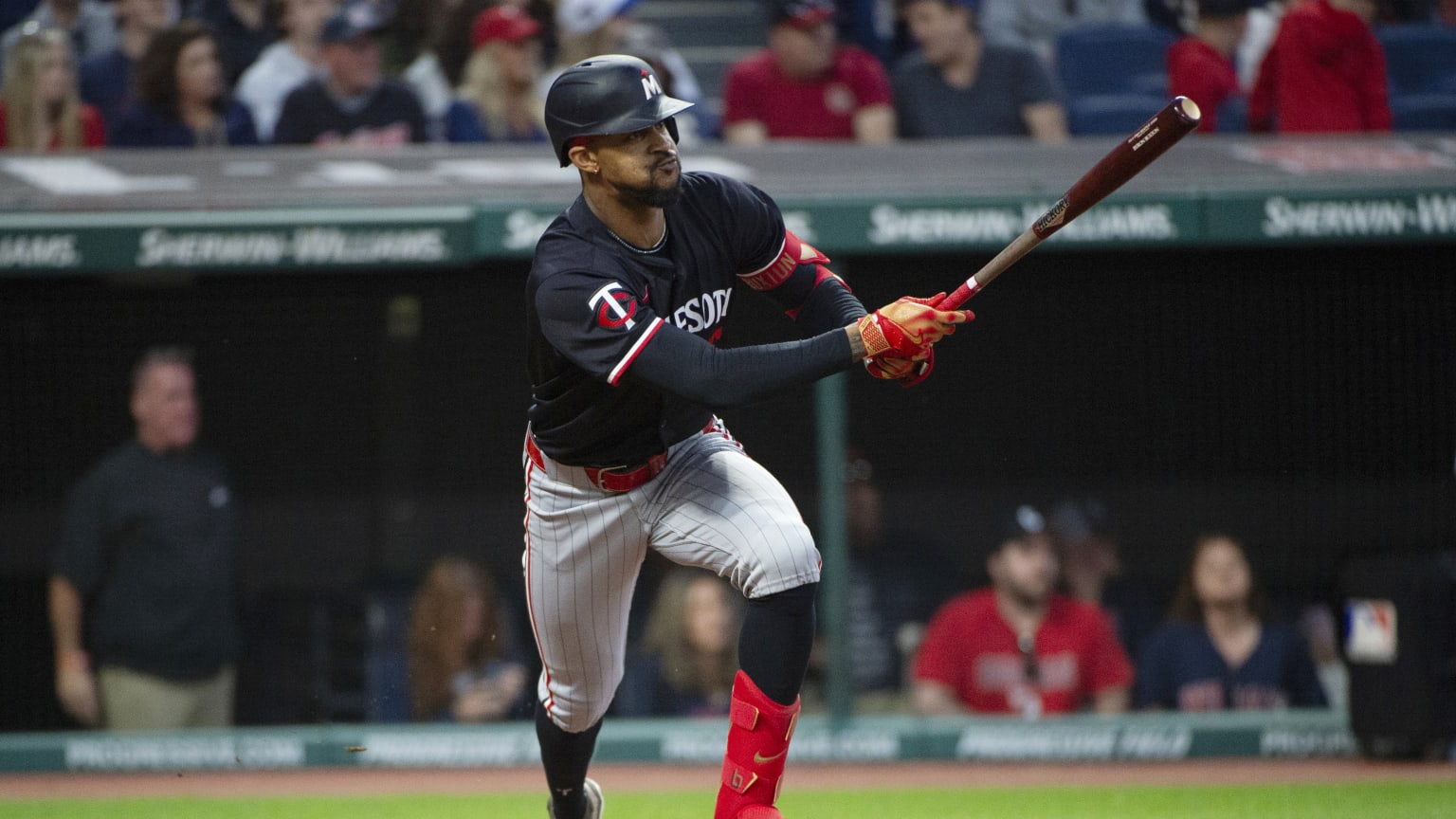 Byron Buxton's RBI single 05/18/2024 Minnesota Twins