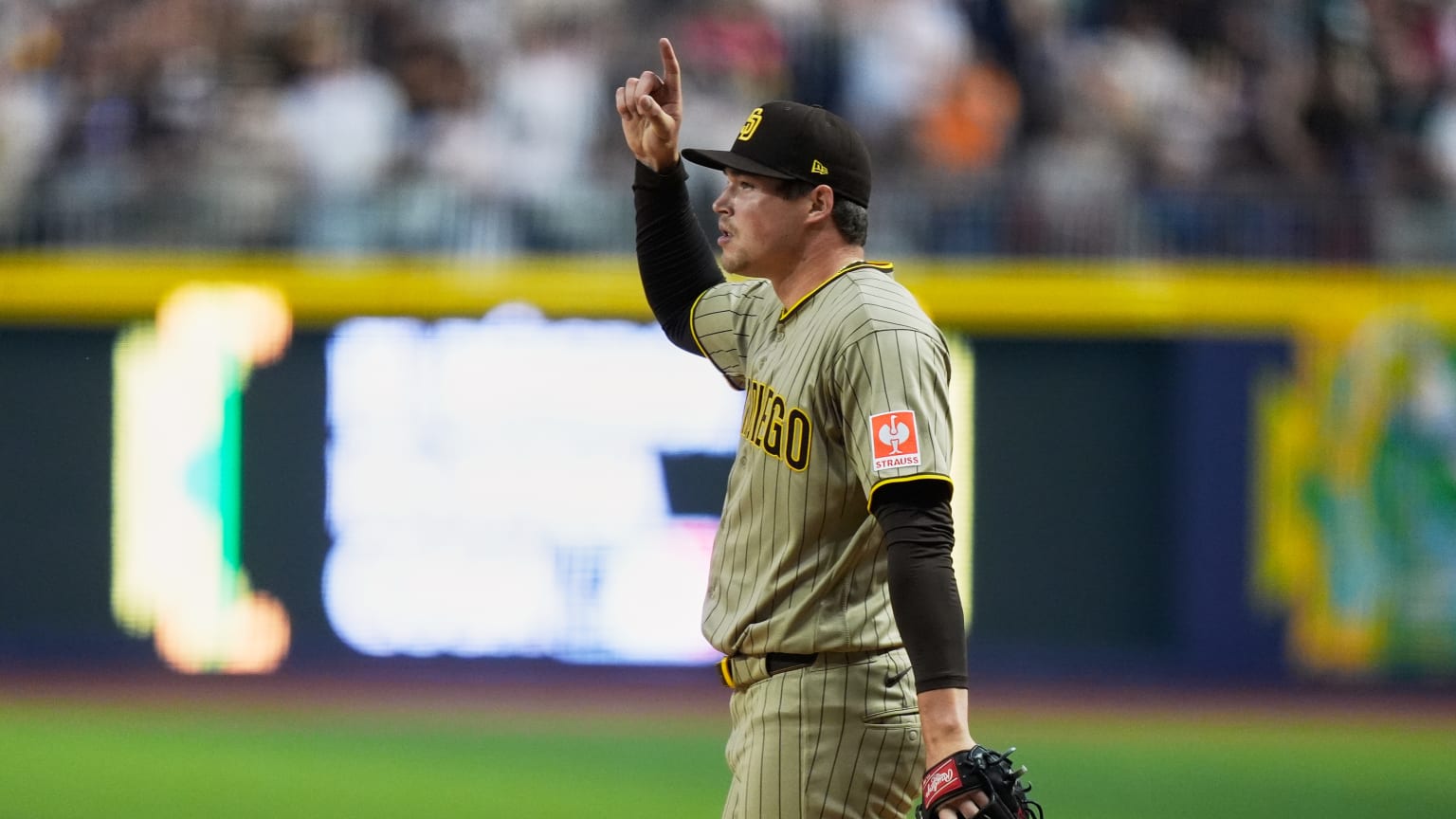 Mason Miller breaks Padres' scoreless innings record | 04/25/2026