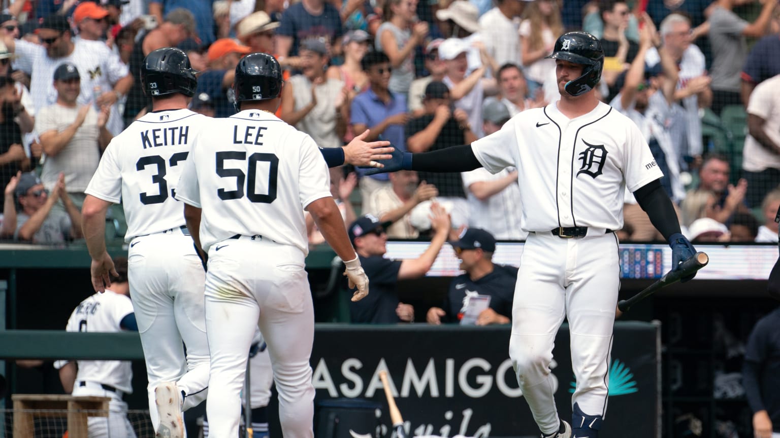 Tigers score two runs on fielding error | 07/26/2026 | Detroit Tigers