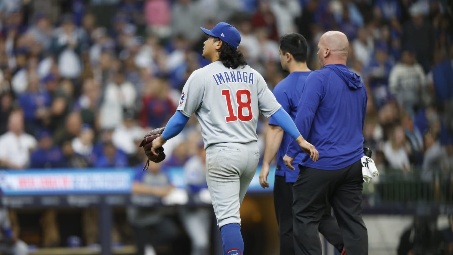 Shota Imanaga exits game with hamstring injury