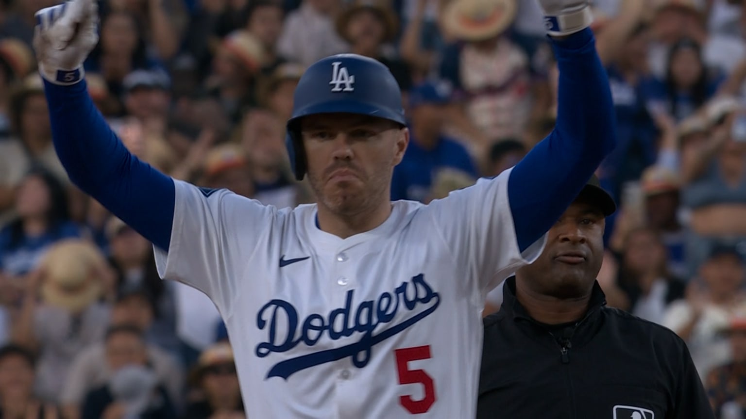 Freddie Freeman's two-run double | 07/03/2025 | Los Angeles