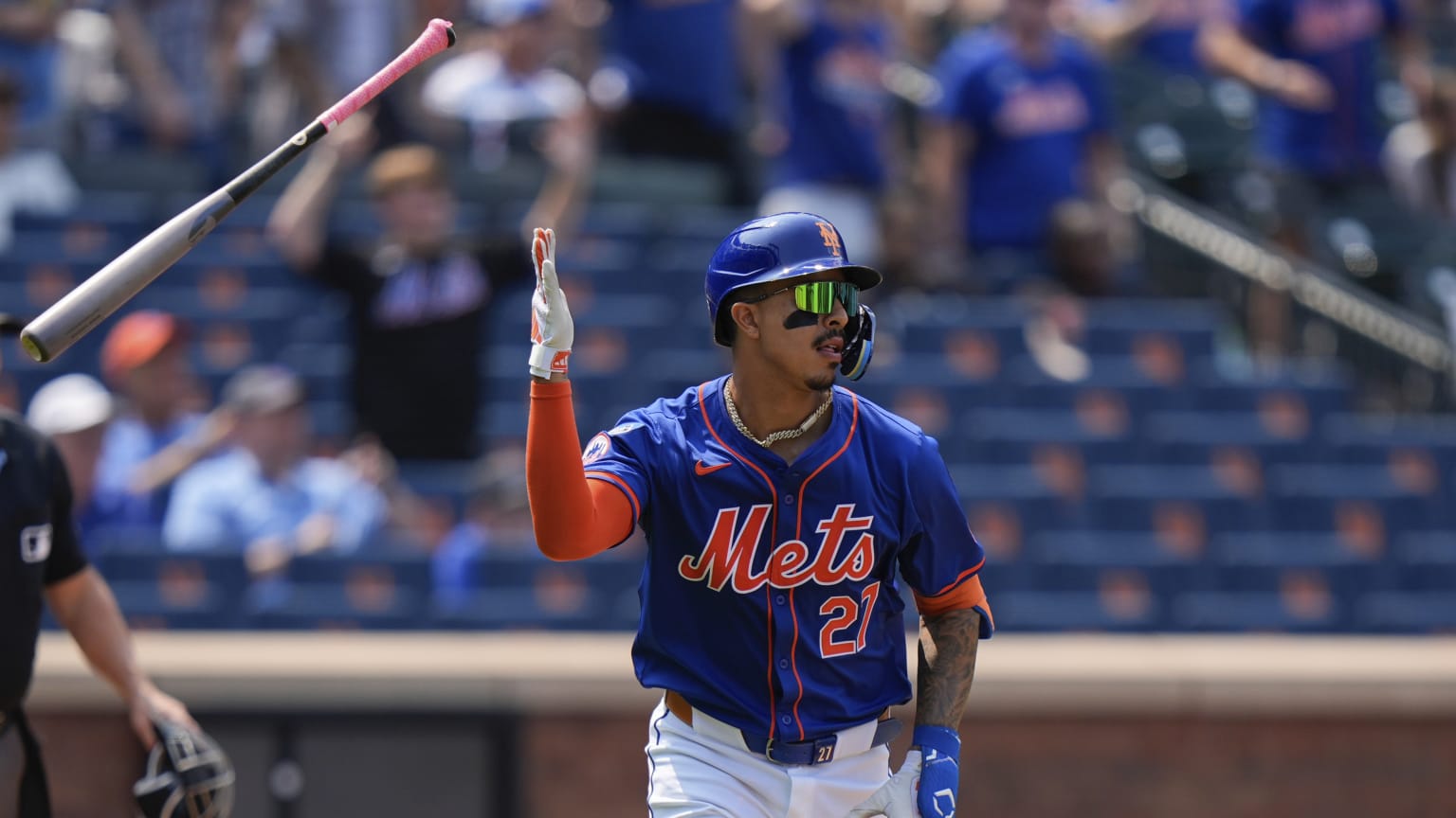 ボブルヘッド　MARK VIENTOS New York Mets New York Mets Mark Vientos Edwin Diaz Bobblehead May 2025