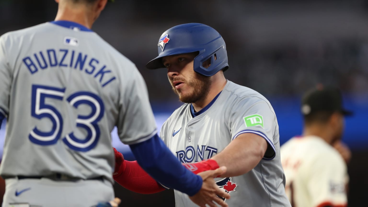 Alejandro Kirk produce con sencillo | 10/07/2024 | Los Blue Jays de Toronto