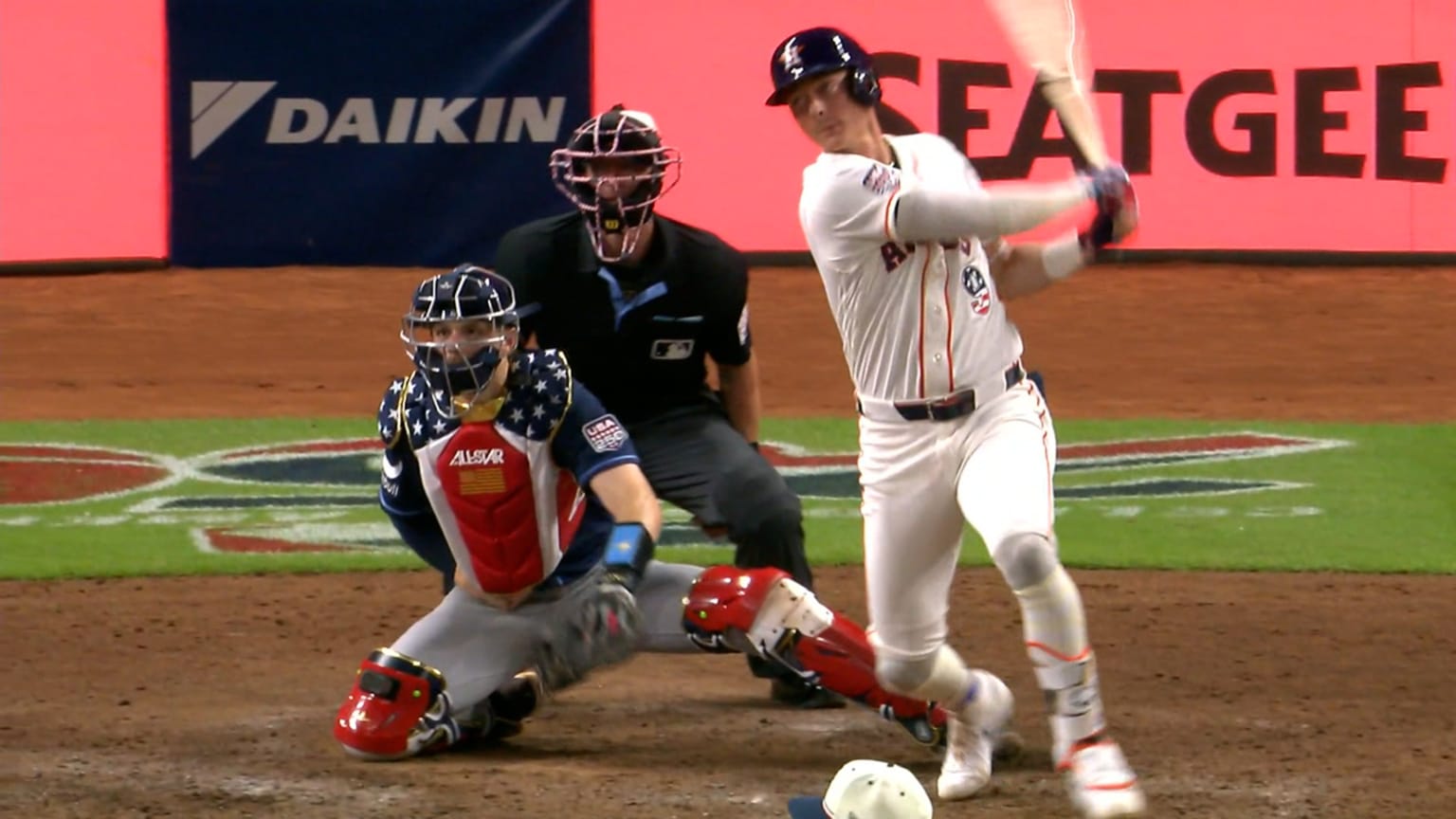 Zach Dezenzo's game-tying single | 07/04/2026 | Houston Astros