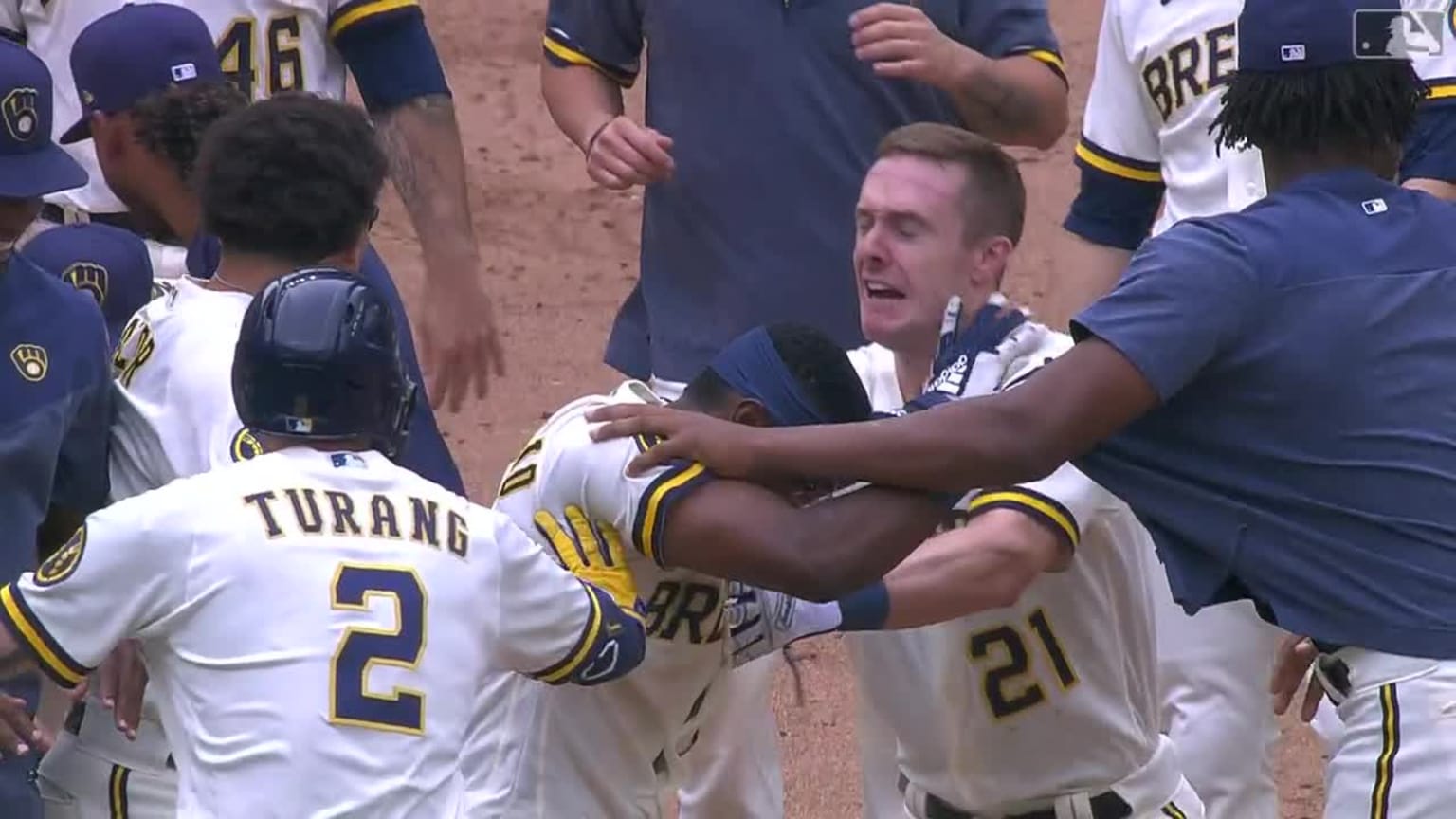 Milwaukee Brewers: 7 1 Victory – Are They Headed For A Perfect Season? - nin09j2