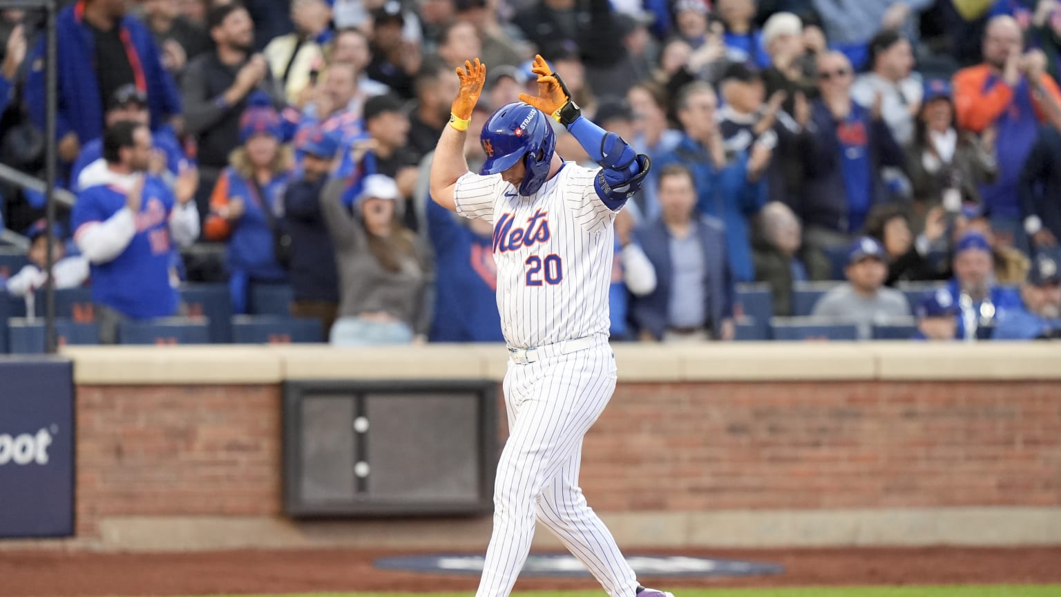 Pete Alonso's threerun home run 10/18/2024 New York Mets