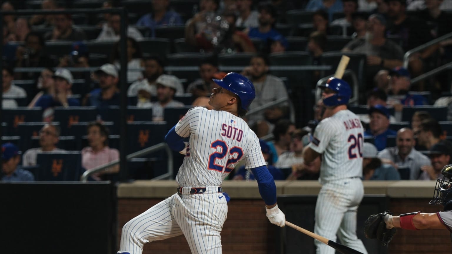 www.mlb.com
