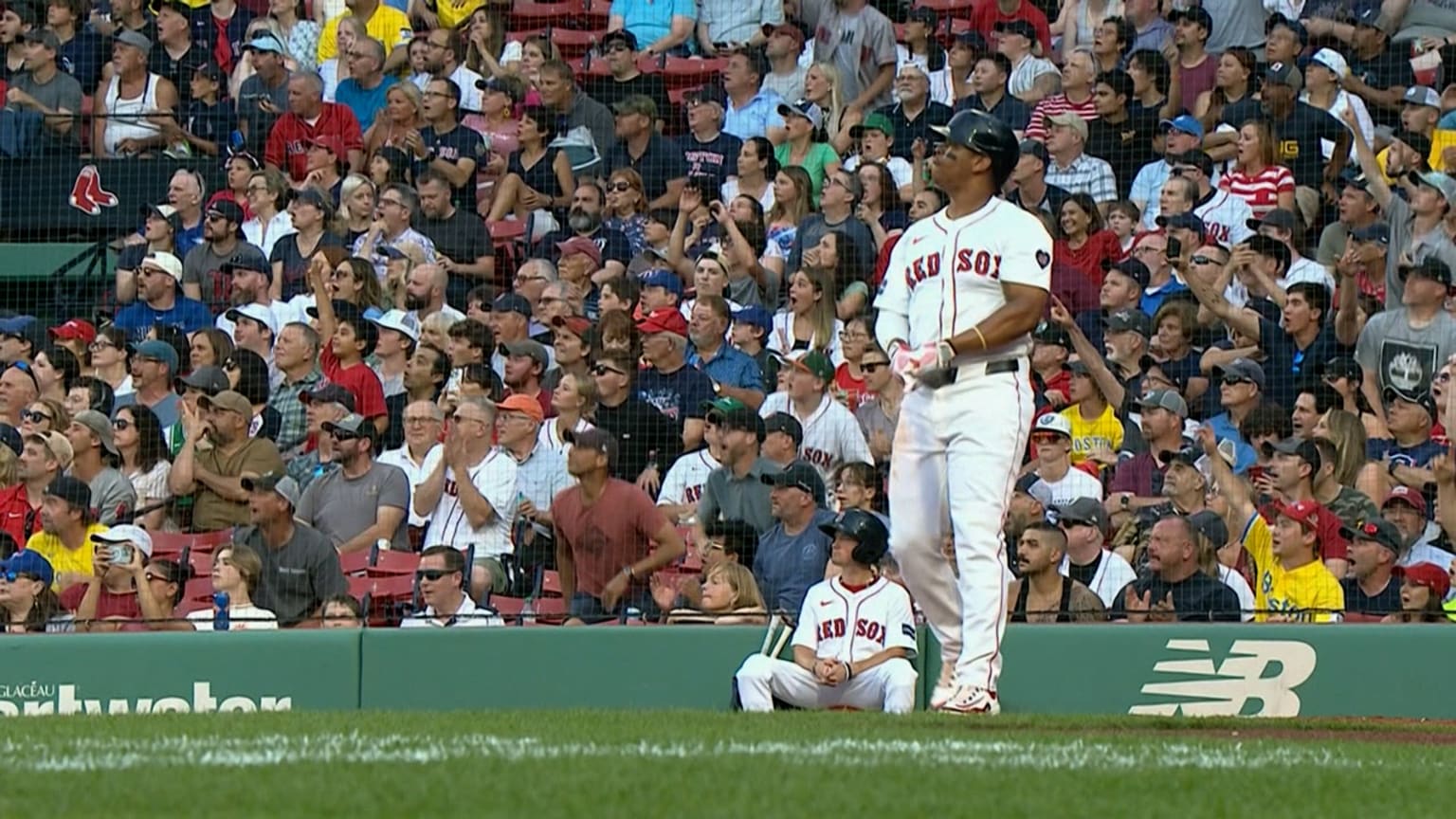 Data Viz: Rafael Devers' long home run | 06/25/2024 | MLB.com