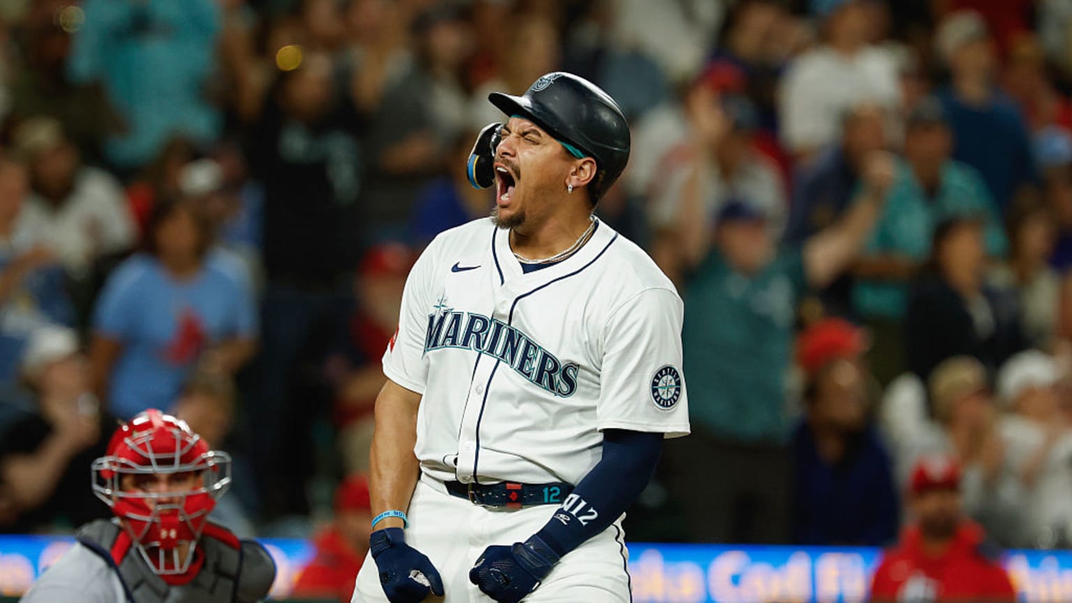 Josh Naylor's solo homer (19) | 09/09/2025 | MLB.com