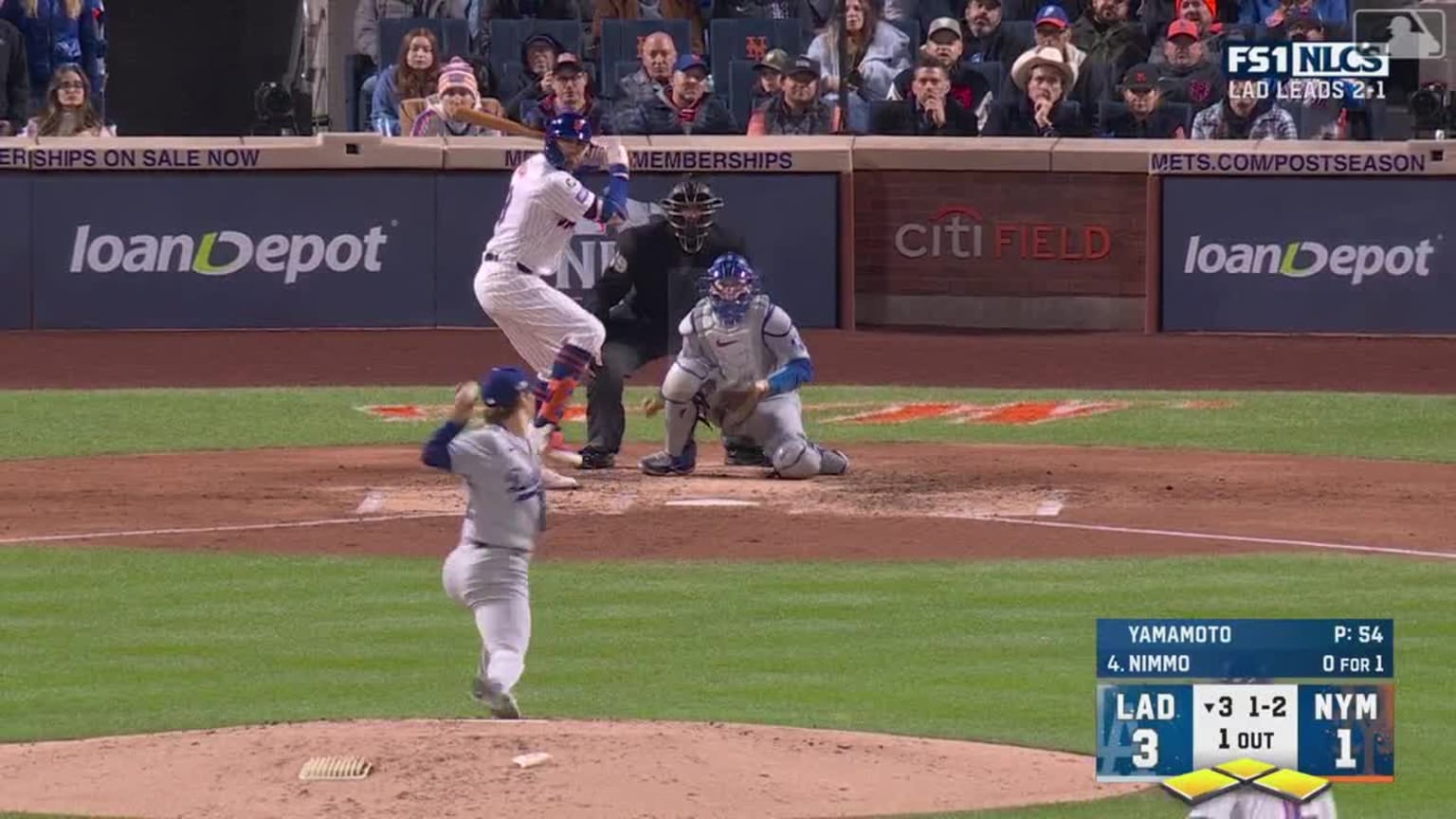 Brandon Nimmo beats out double play, run scores 10/17/2024