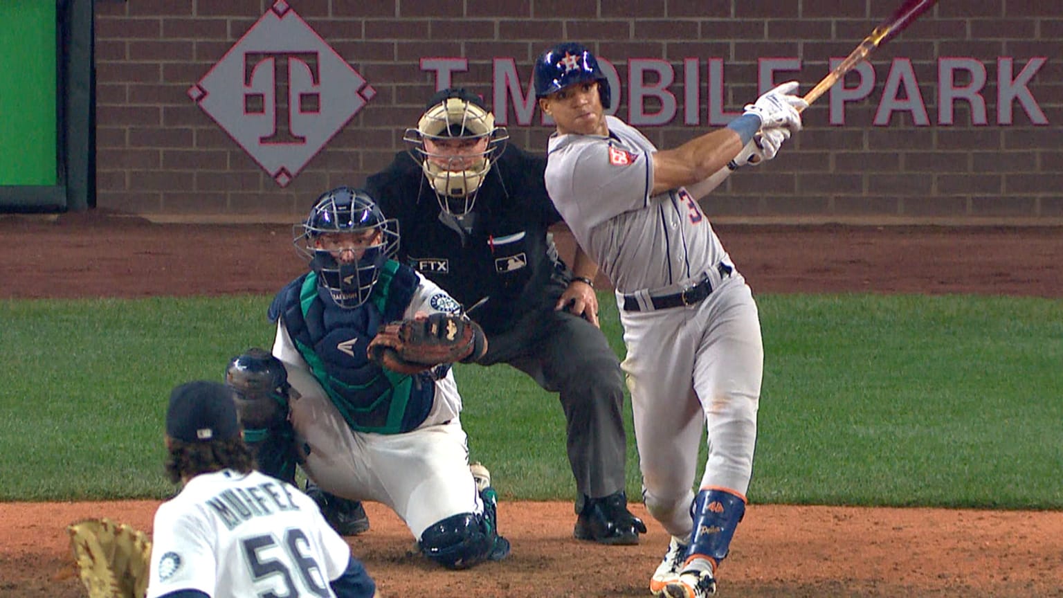 Top Finishes of 2022: Peña hits go-ahead HR in 18th | 12/13/2022 ...