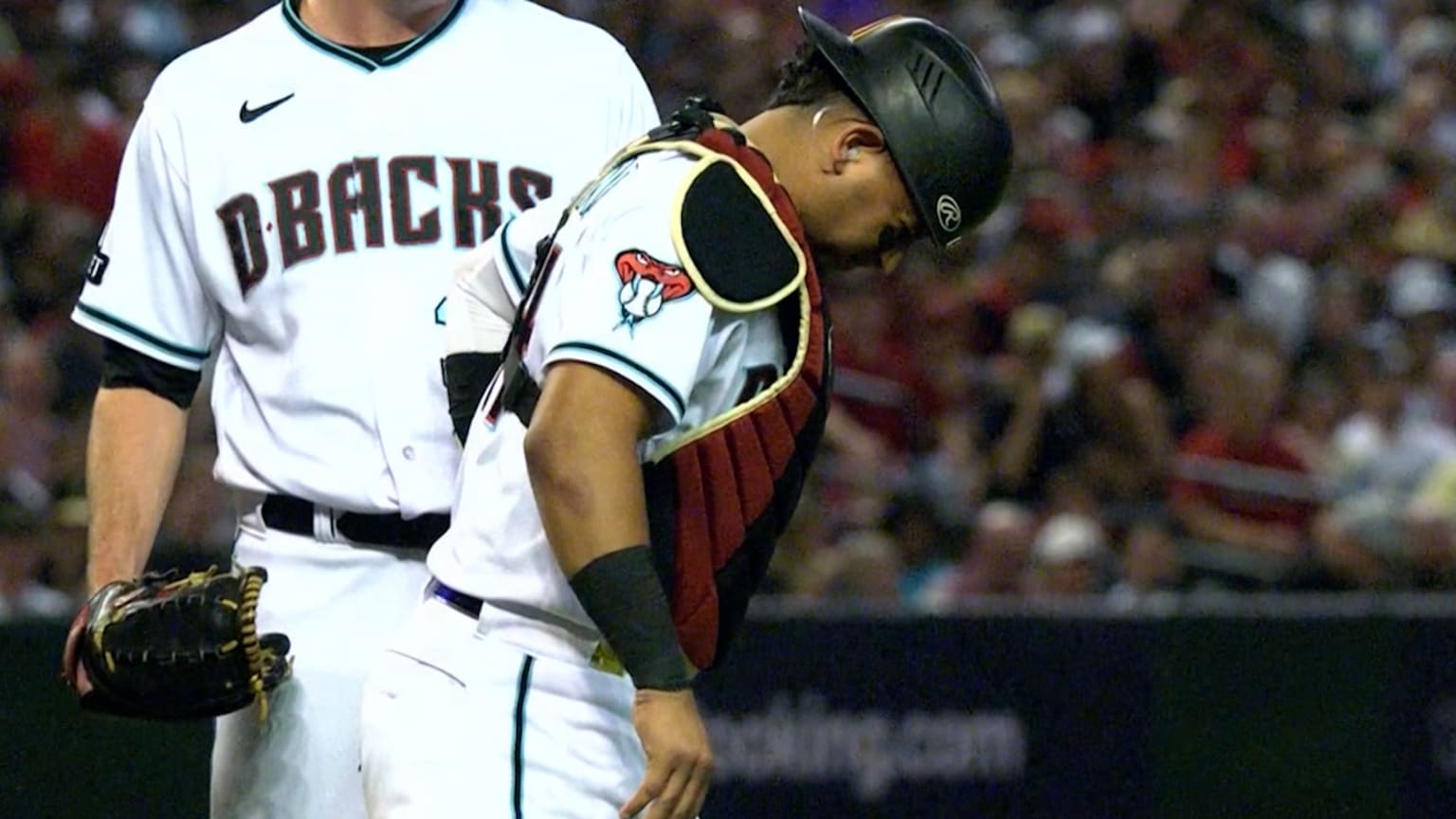 Dbacks hopeful they dodged injury on Gabriel Moreno hit by pitch