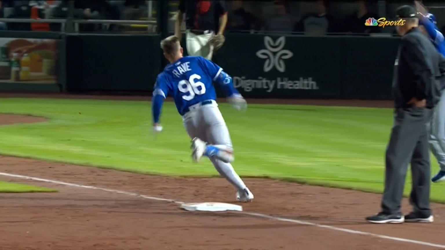 John Rave's game-tying inside-the-park homer | 03/19/2024 | Kansas City ...