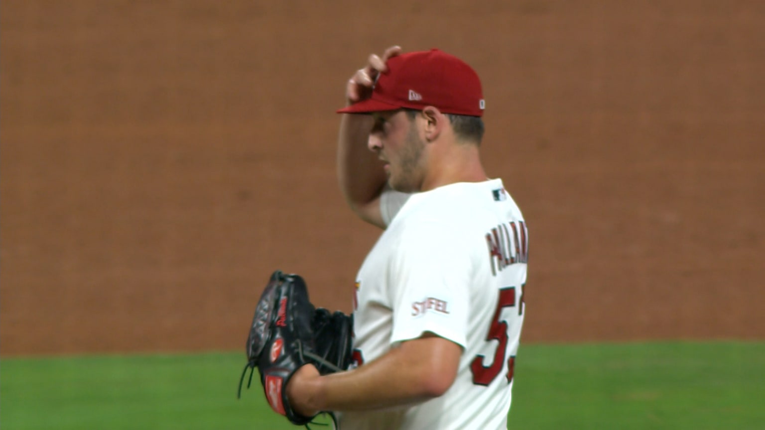 Cardenales Vencen a Phillies con Destacada Actuación de Pallante y Jonrón de Pereira