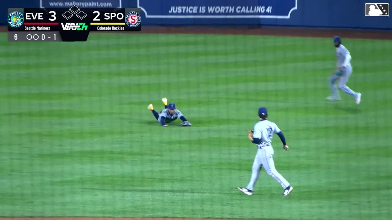 Tai Peete's diving catch | 04/05/2025 | MLB.com