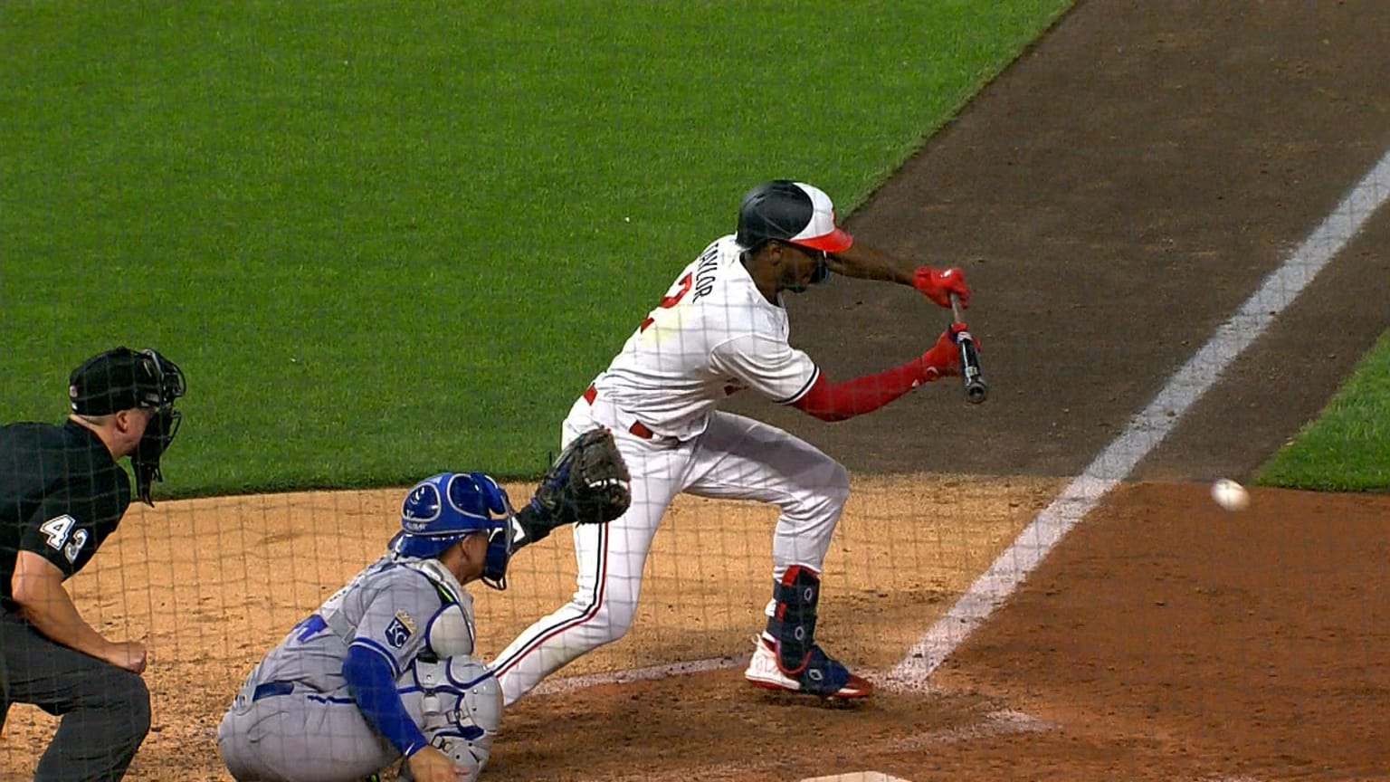 Taylor's RBI safety squeeze 07/03/2023 Minnesota Twins