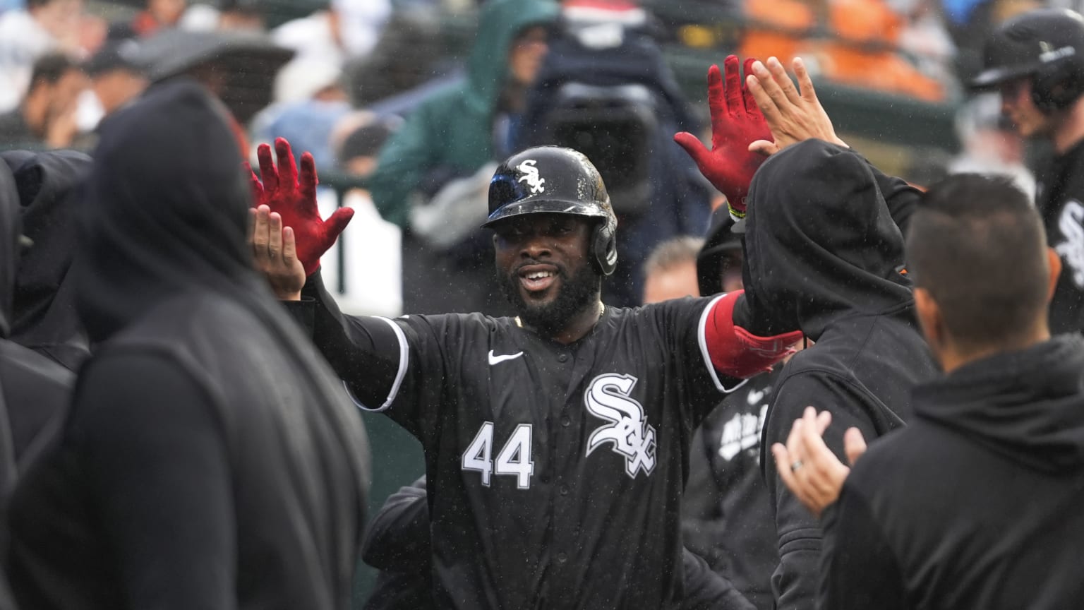 Bryan Ramos' solo homer (3) 09/28/2024 Chicago White Sox