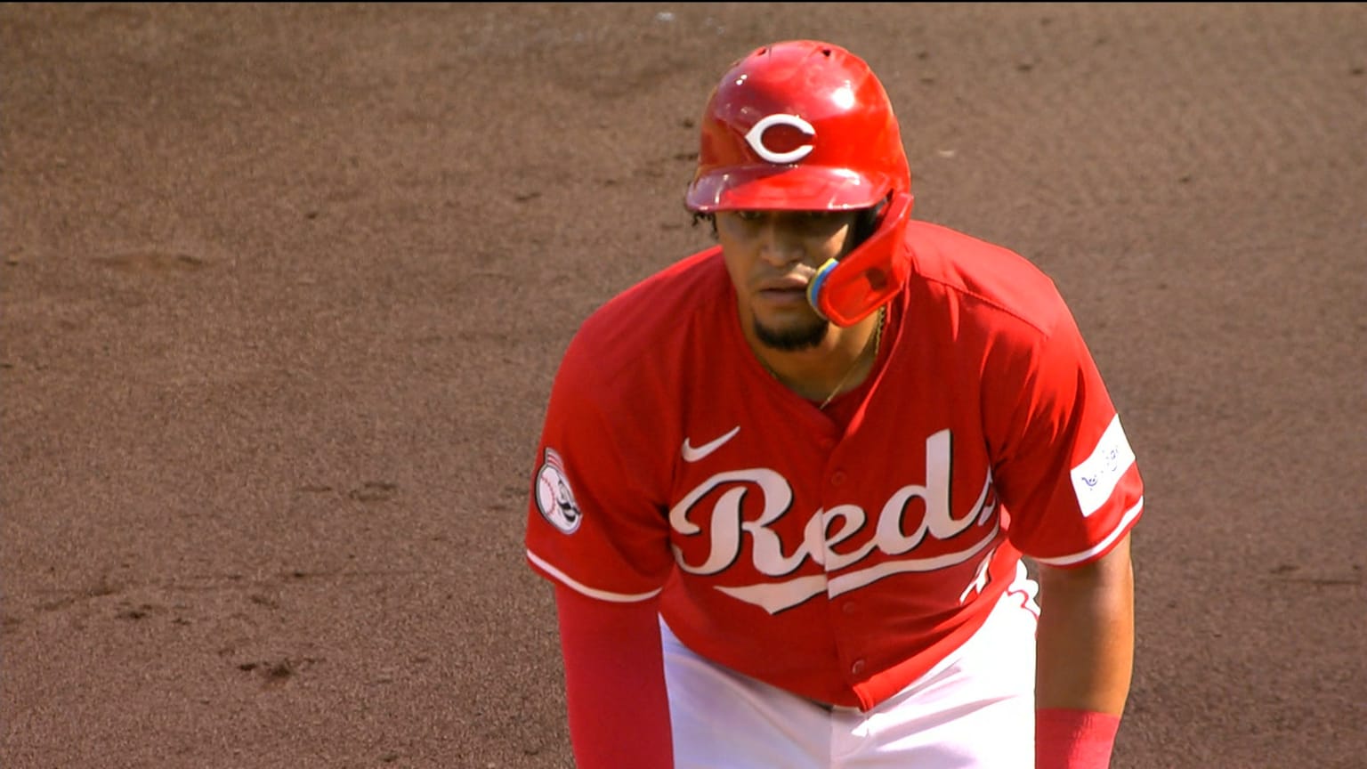 Santiago Espinal's RBI single 07/13/2025 Cincinnati Reds