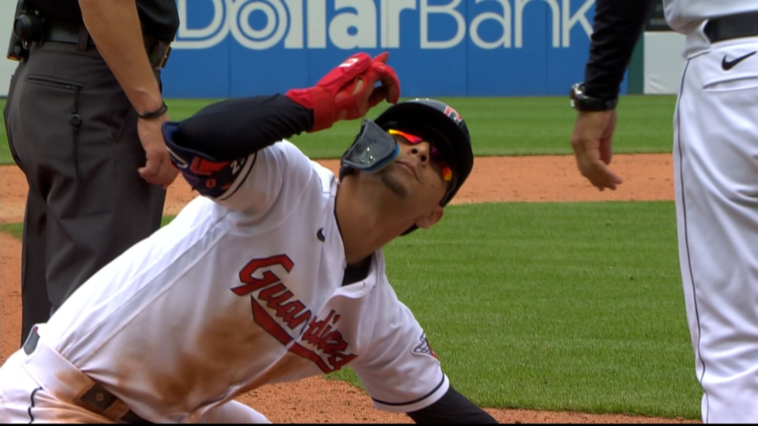 Giménez hits it to the track for an RBI triple | 06/25/2023 | Cleveland ...