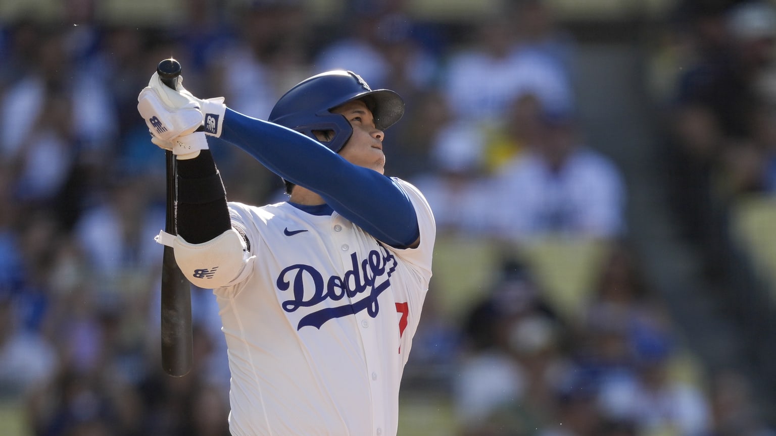 Barnes, Ohtani go back to back 07/21/2024 Los Angeles Dodgers