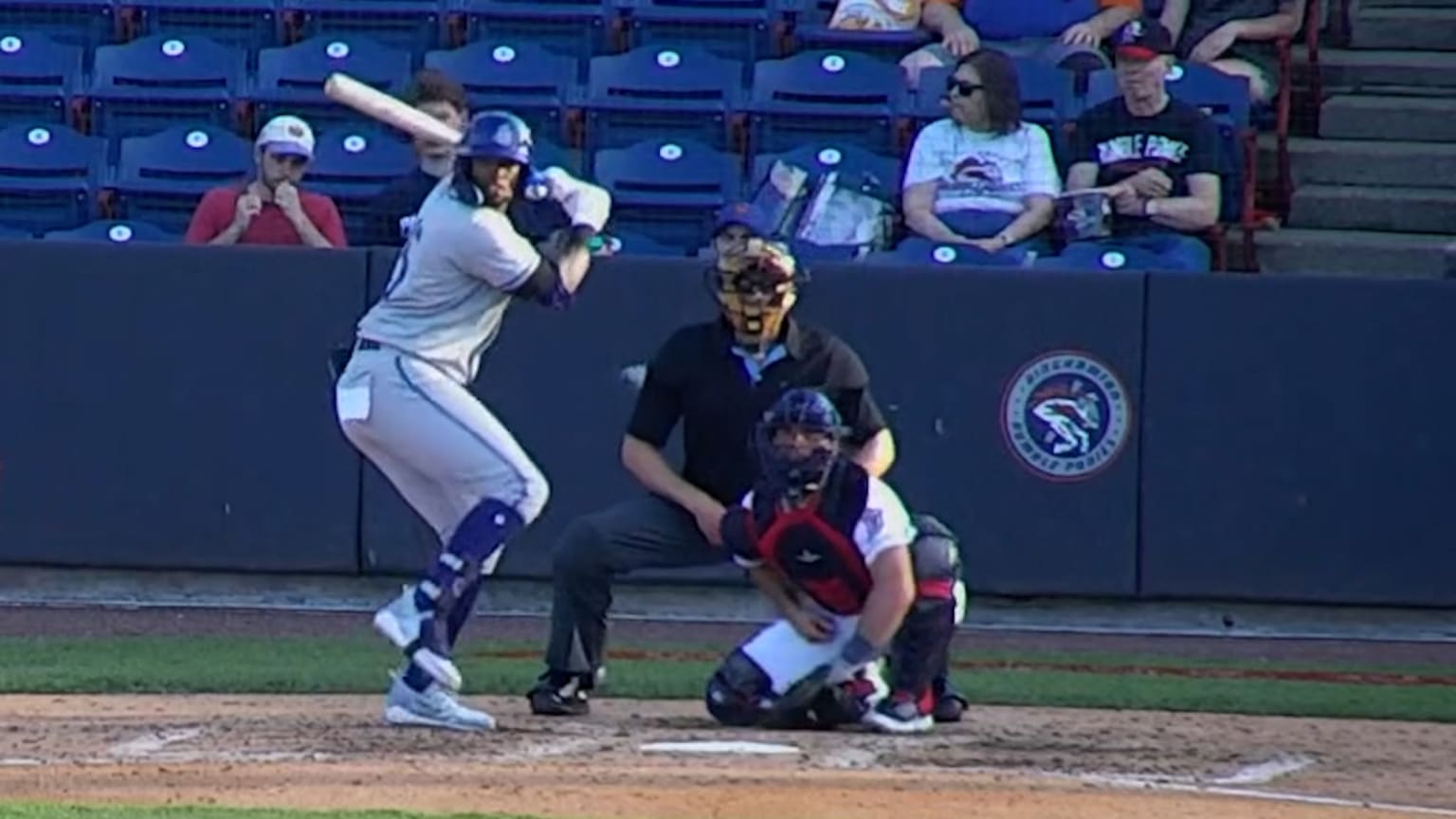 Yanquiel Fernandez's three-hit performance | 05/02/2024 | MLB.com