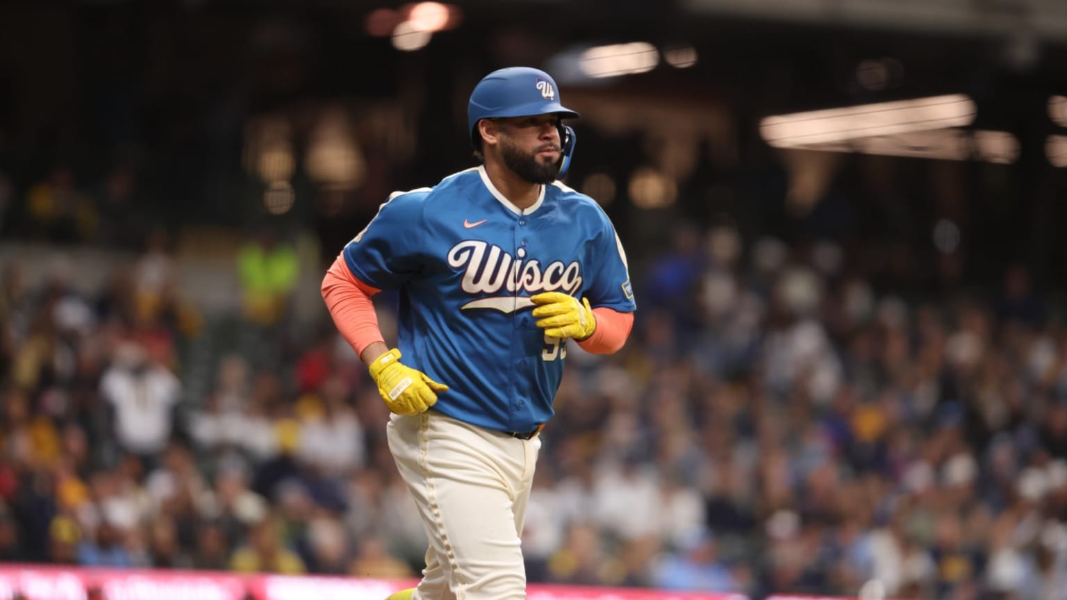 El Gary TIES the game with one swing 🦑 | 04/12/2026 | Milwaukee Brewers