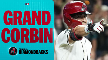 Jonrón con bases llenas de Corbin Carroll (13)