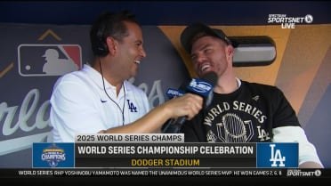 Freddie Freeman talks about the fans, final out, more