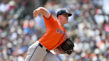 Hunter Brown poncha a 4 en 6 innings