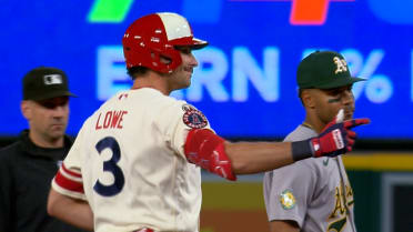 Doble de 2 carreras de Josh Lowe 