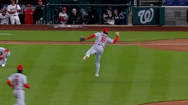 Nolan Gorman's barehand play