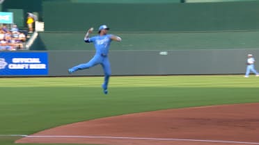 Bobby Witt Jr.'s incredible stop and jumping throw