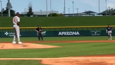 Luis De León strikes out seven