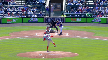 Walker poncha a Beck en el 1er inning 