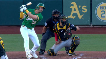 Jeff McNeil se va de 4-3 con un HR y 4 empujadas 