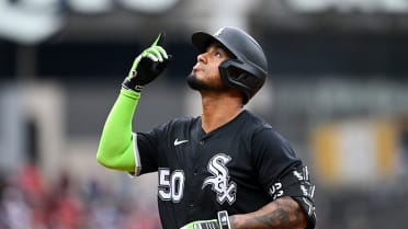 Lenyn Sosa's RBI single