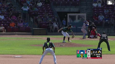 Kane Kepley triples (6) on a sharp line drive to center fielder Jacob McCombs. Michael Hallquist scores.